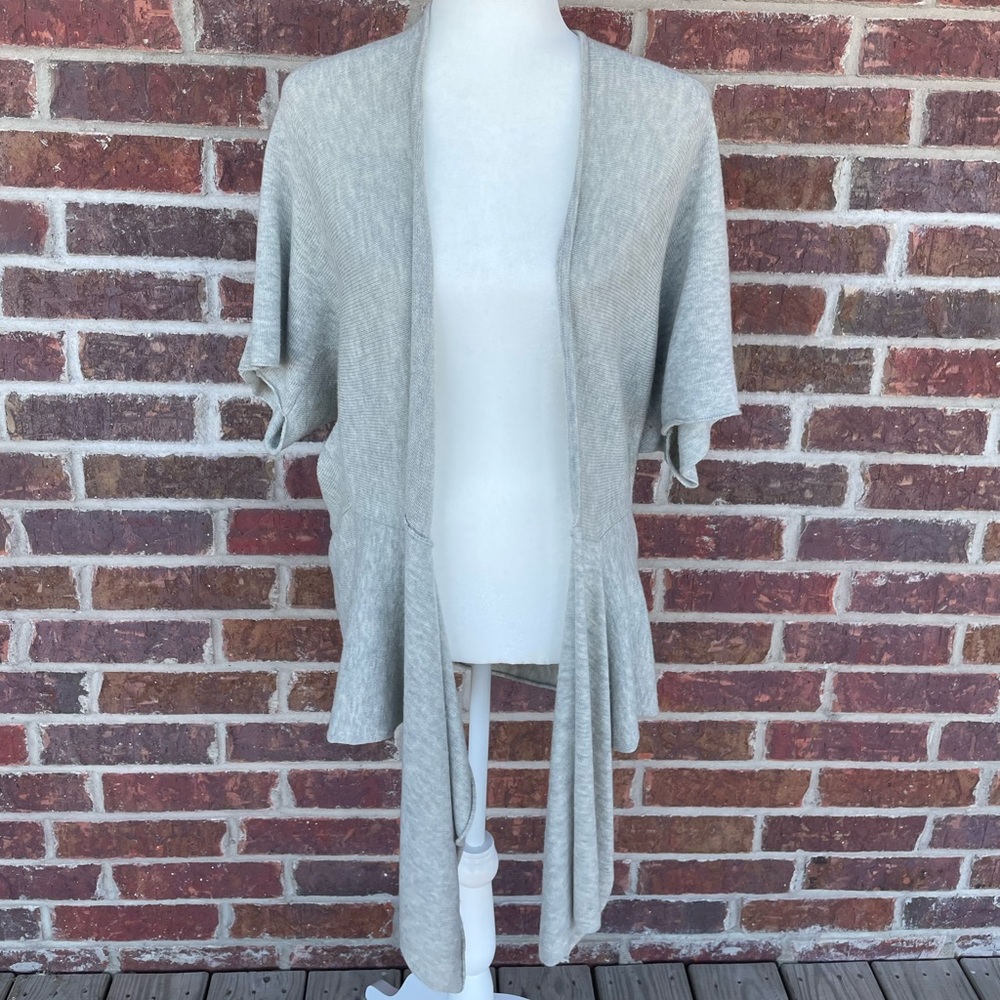 Ladies Banana Republic Gray Semi Sheer Longer Front Short Sleeve Cardigan Small